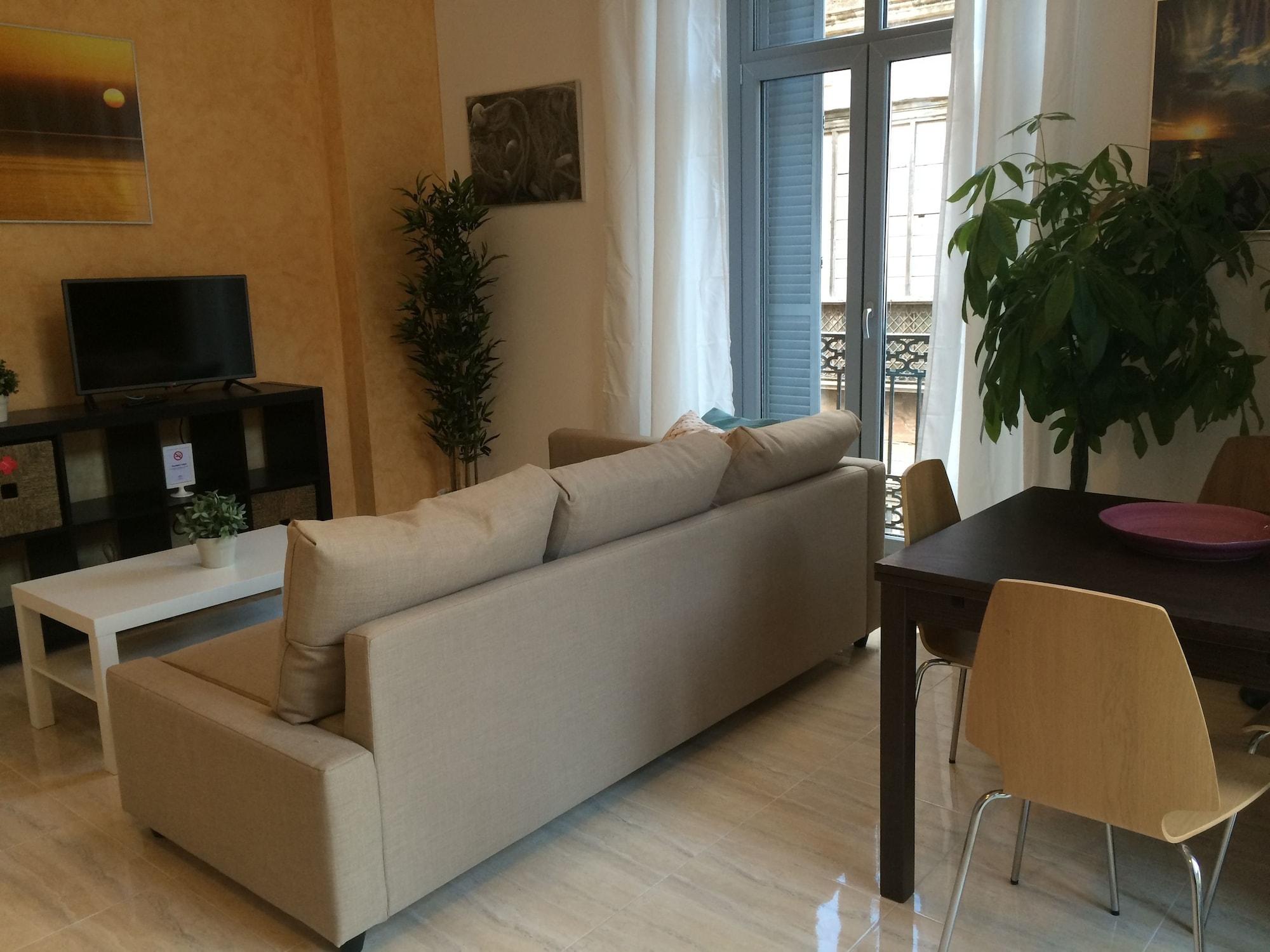 Life Apartments Alameda Colon Malaga Zewnętrze zdjęcie