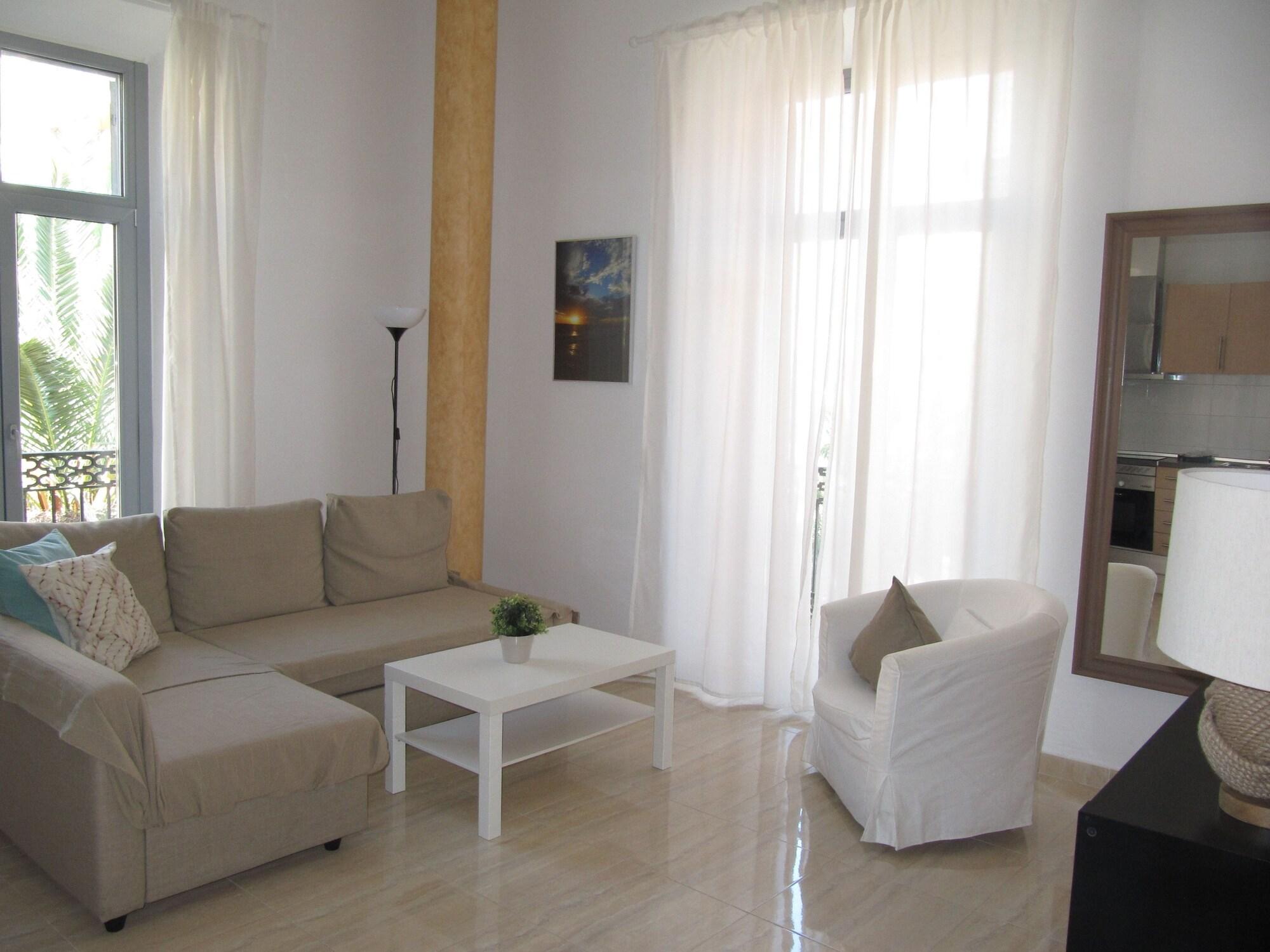 Life Apartments Alameda Colon Malaga Zewnętrze zdjęcie