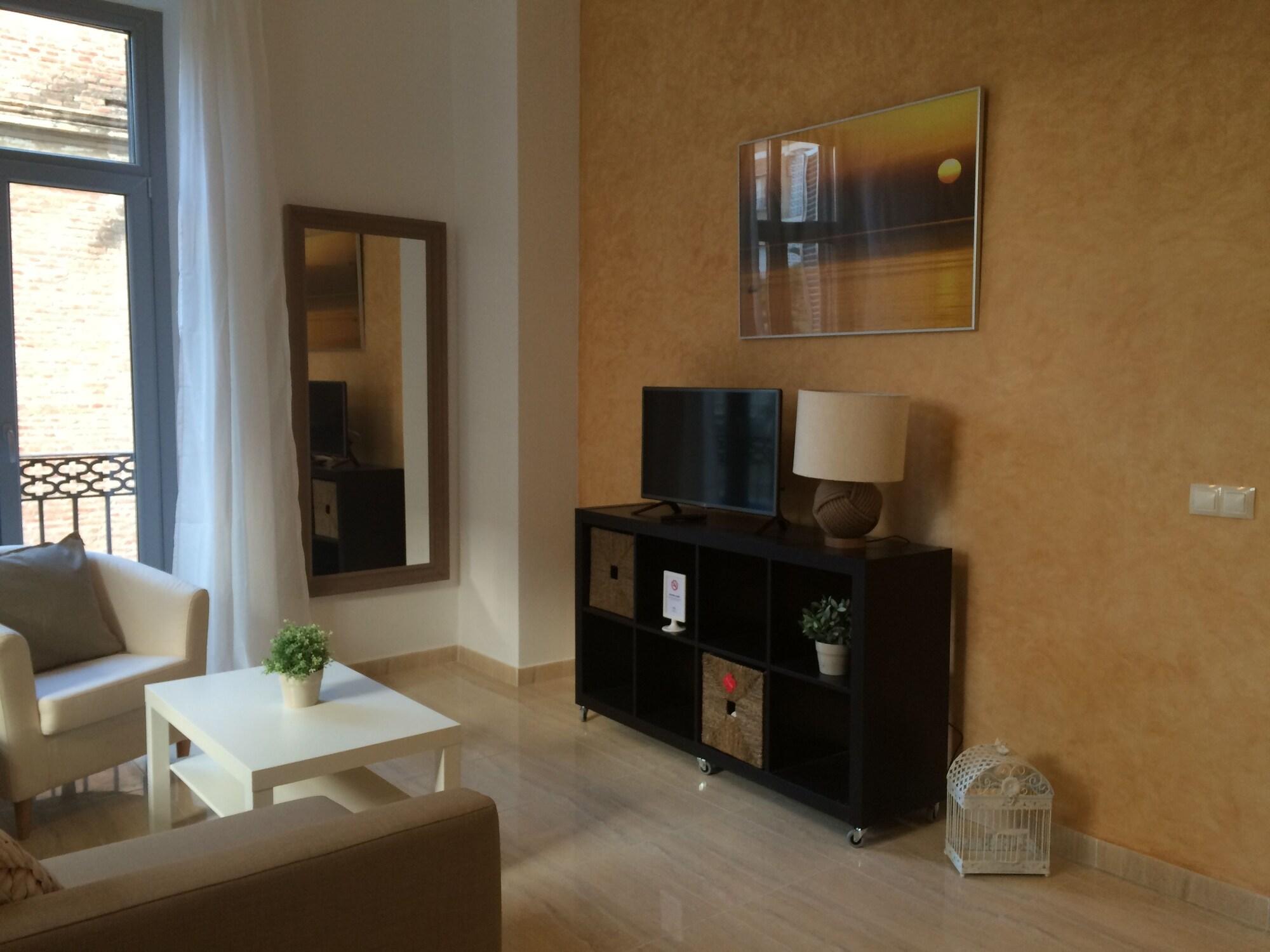 Life Apartments Alameda Colon Malaga Zewnętrze zdjęcie