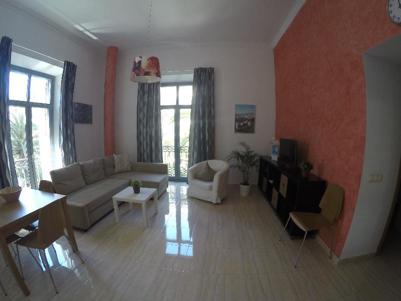 Life Apartments Alameda Colon Malaga Zewnętrze zdjęcie